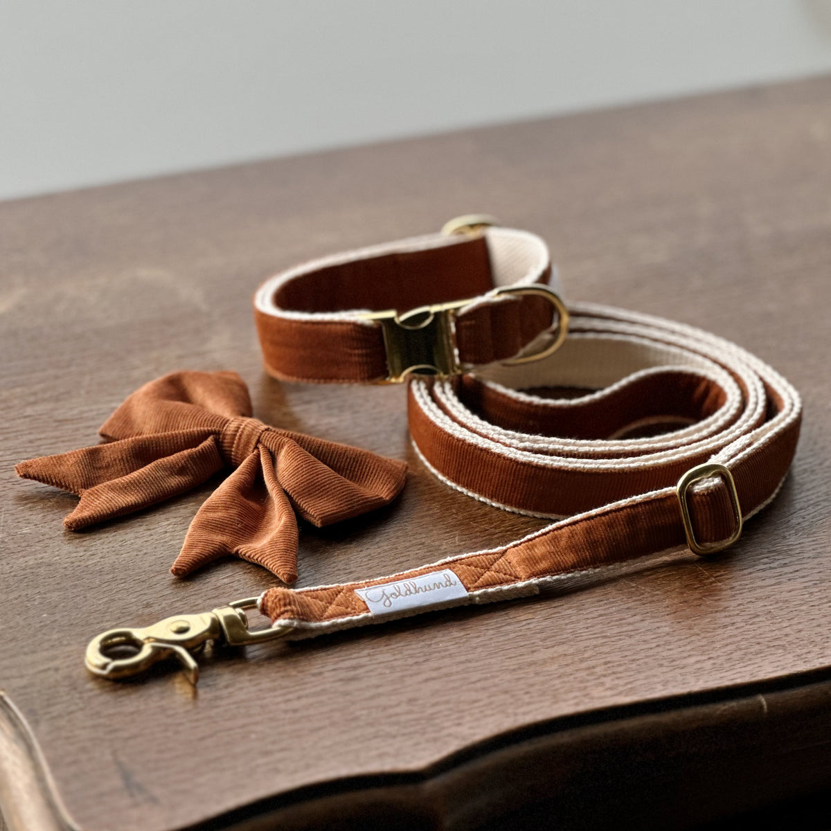 Schleife Cord cognac