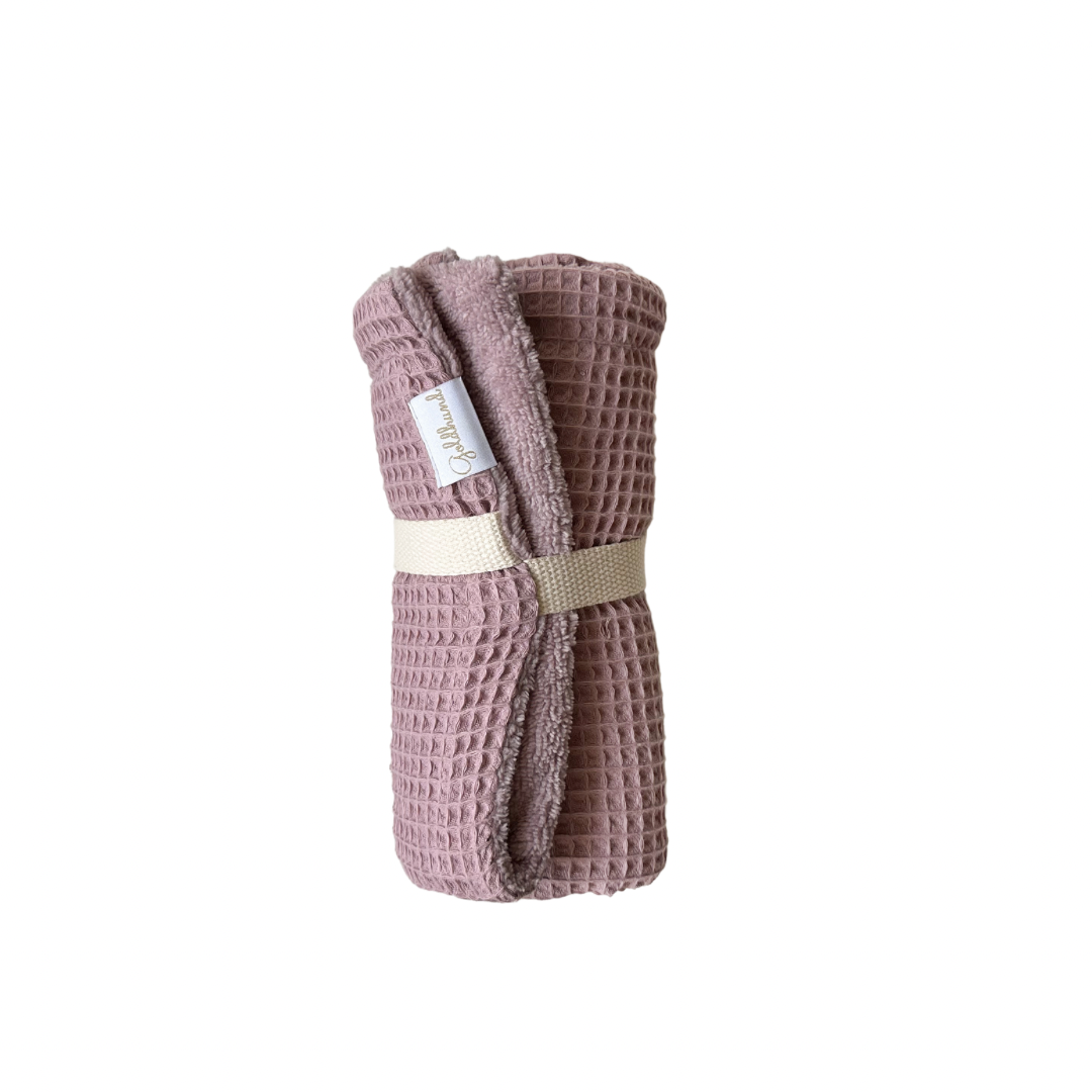 SALE Pfotenhandtuch paw towel blush